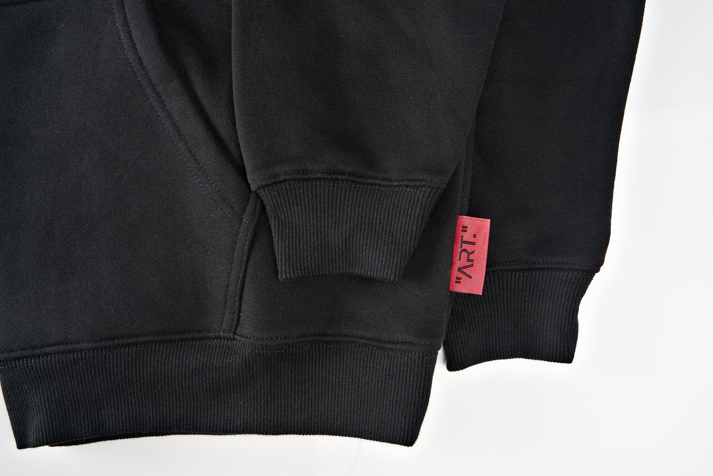 CLASSIC HOODIE BLACK